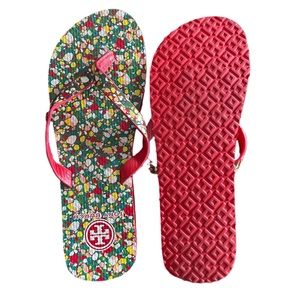 🩴 Tory Burch Flip Flops - Size 8 🩴